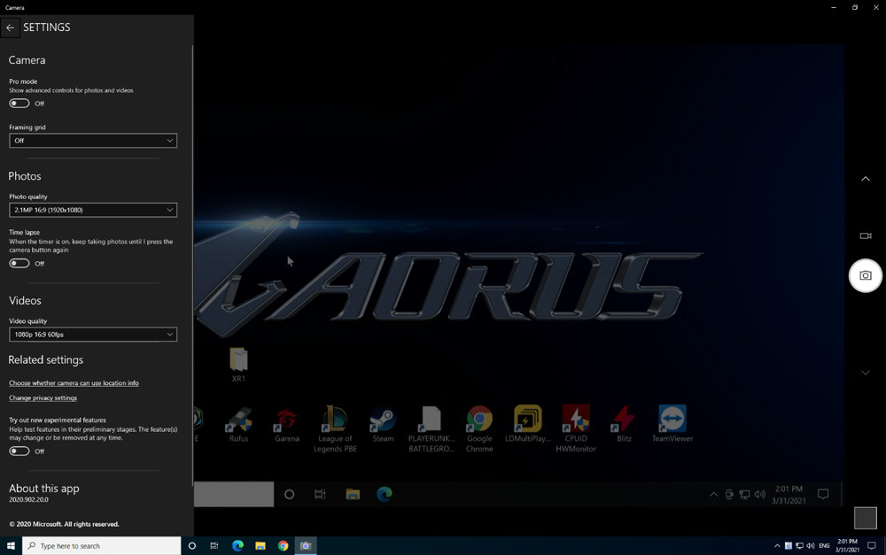 EVGA XR1 Capture Device - Certified for OBS - USB 3.0 - 4K Pass Through - ARGB - Audio Mixer
