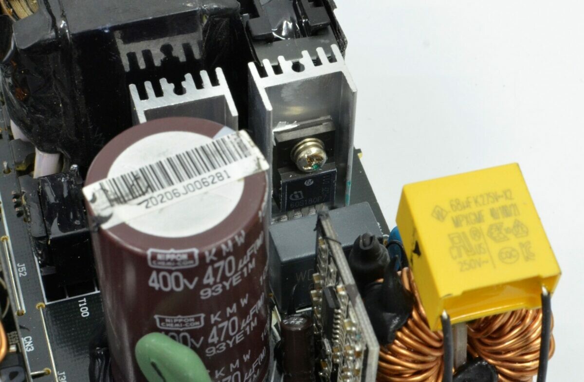 EVGA SuperNOVA 550 GT - 80+ GOLD 550W - Fully Modular