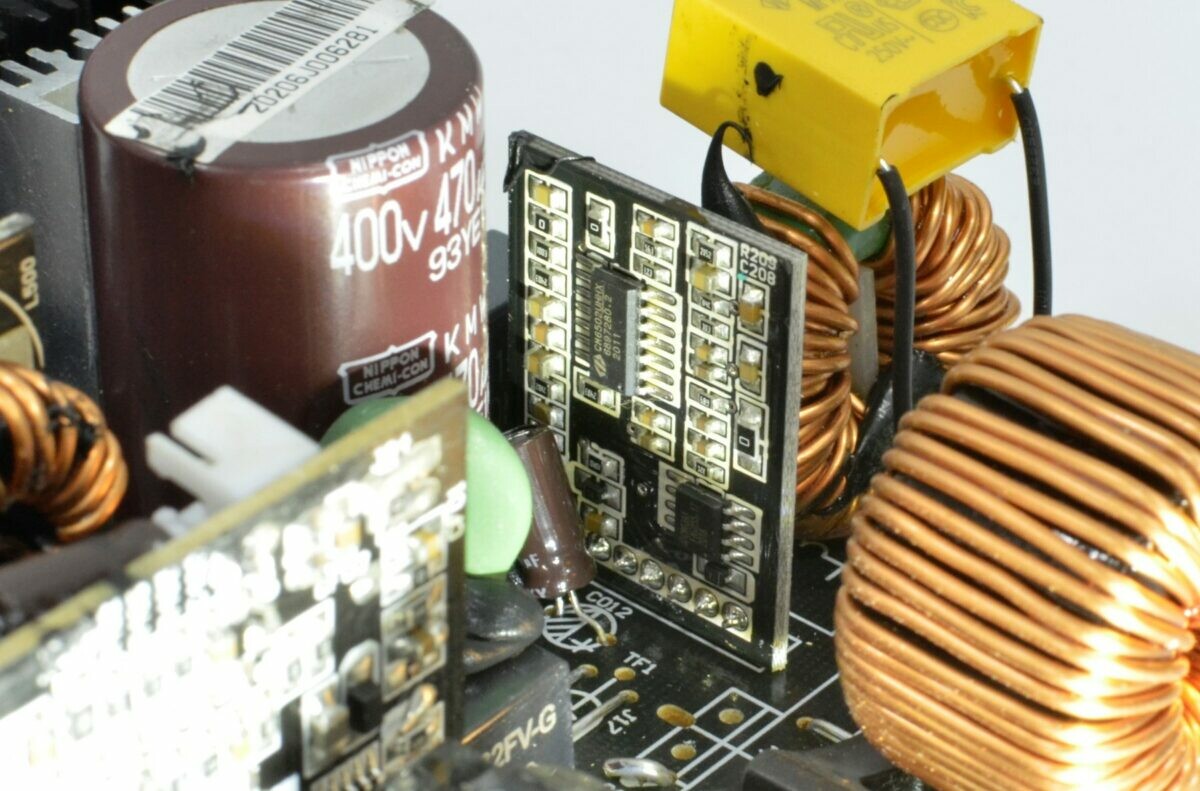 EVGA SuperNOVA 550 GT - 80+ GOLD 550W - Fully Modular