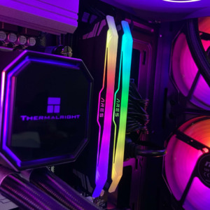 Lexar ARES RGB Black - 16GB (2x8GB) DDR4 - Bus 3600 MHz Cas 18 - LD4BU008G-R3600GDLA