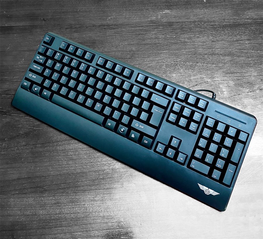 Newmen E340+ - Black Keyboard