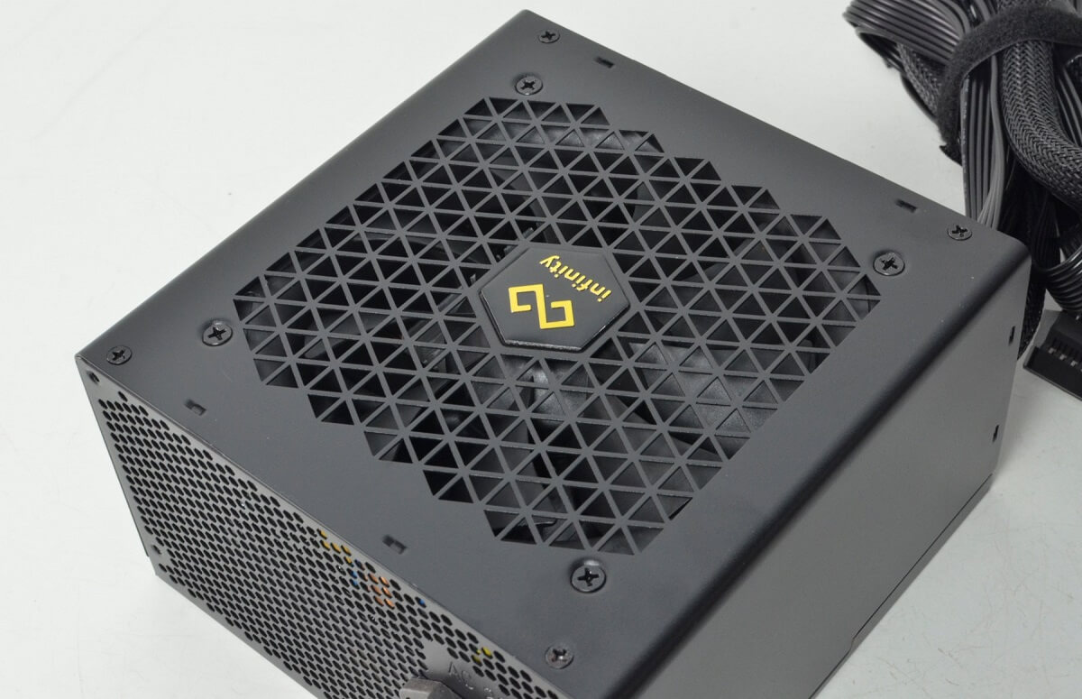 Infinity Eco V3 650w – DC to DC – Hiệu suất 88% – Active PFC – Single Rail