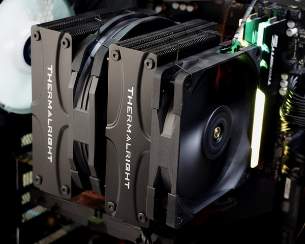 Thermalright Dual-Tower Frost Commander 140 Black - CPU Air Cooler